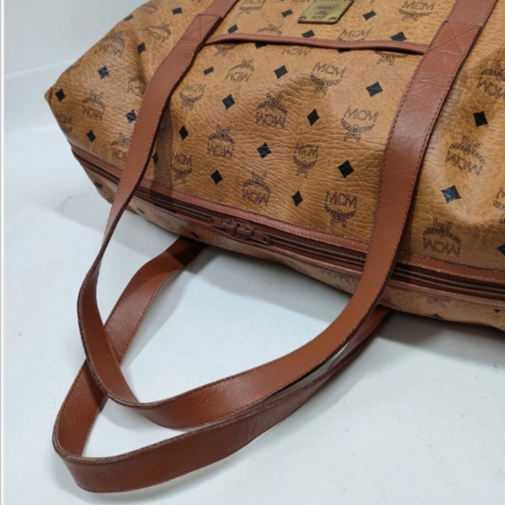 Authentic MCM Brown Leather Bag Golf Collection - Picture 6 of 12
